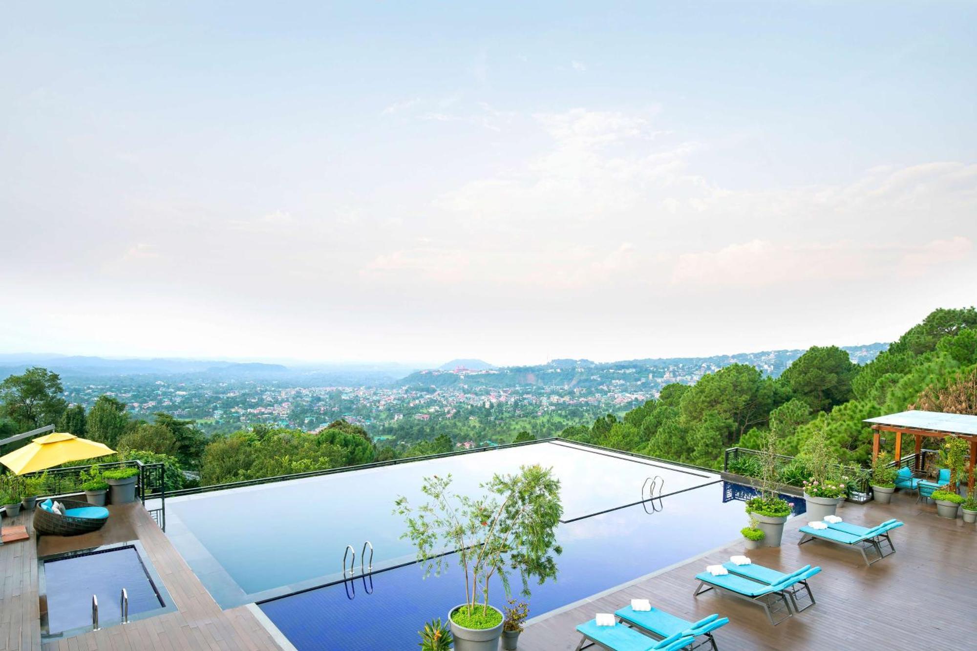 Radisson Blu Resort Dharamshala Ngoại thất bức ảnh