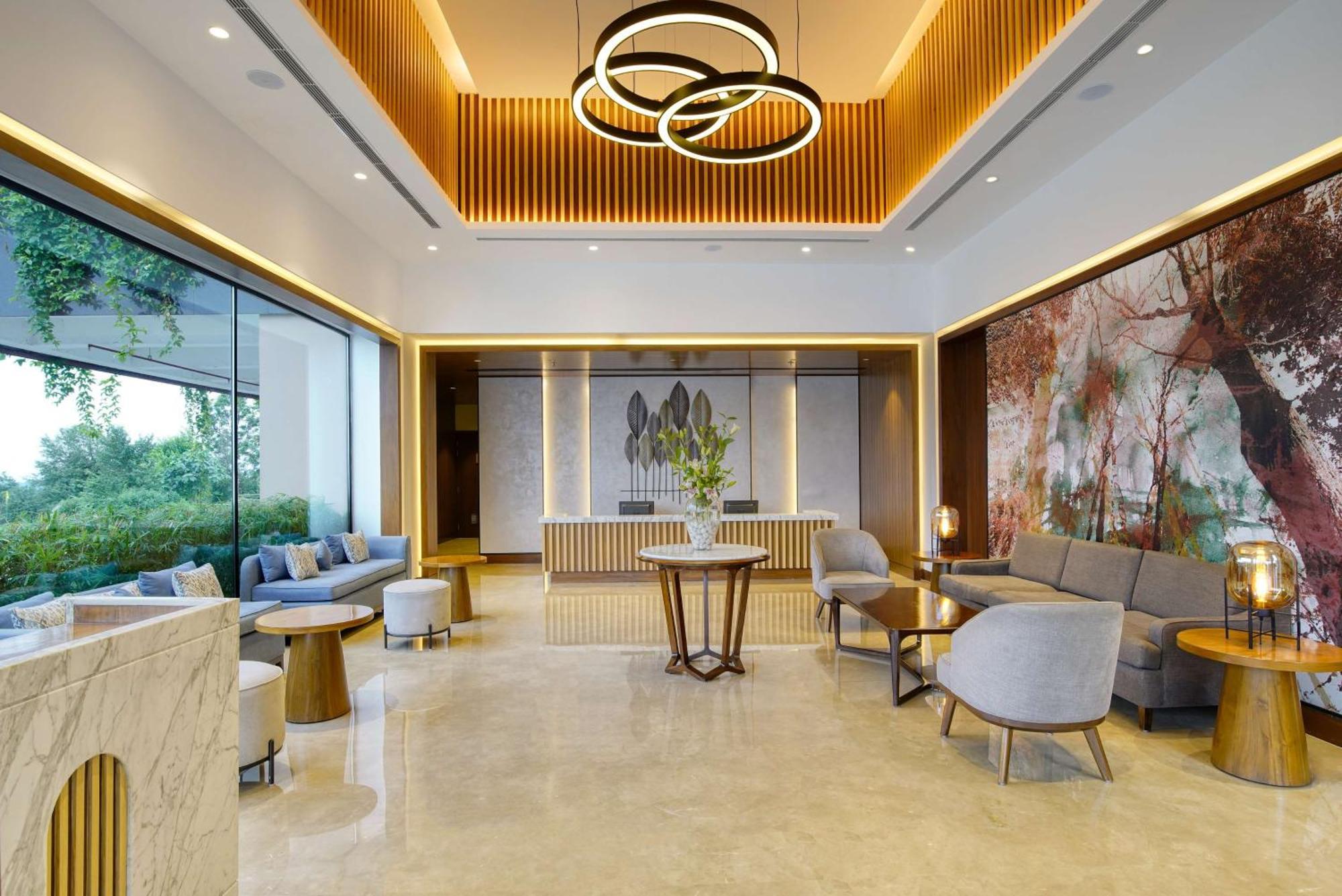 Radisson Blu Resort Dharamshala Ngoại thất bức ảnh