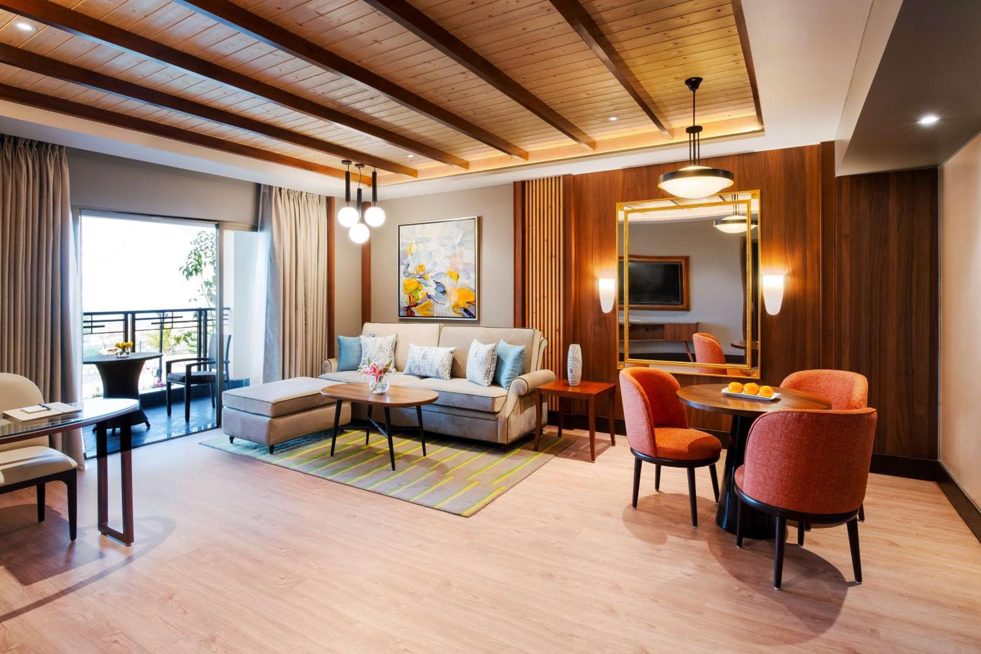 Radisson Blu Resort Dharamshala Ngoại thất bức ảnh